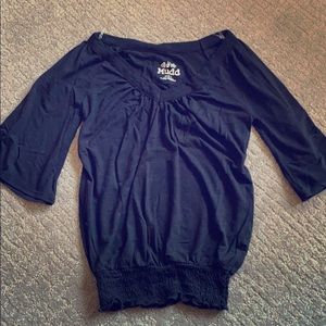 Cropped 3/4” length shirt